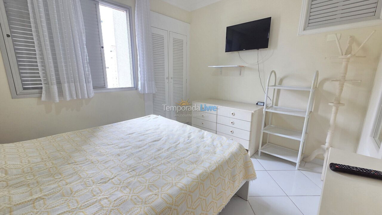 Apartment for vacation rental in Guarujá (Pitangueiras)