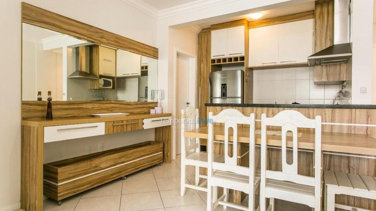 Apartamento para aluguel de temporada em Florianopolis (Praia dos Ingleses)