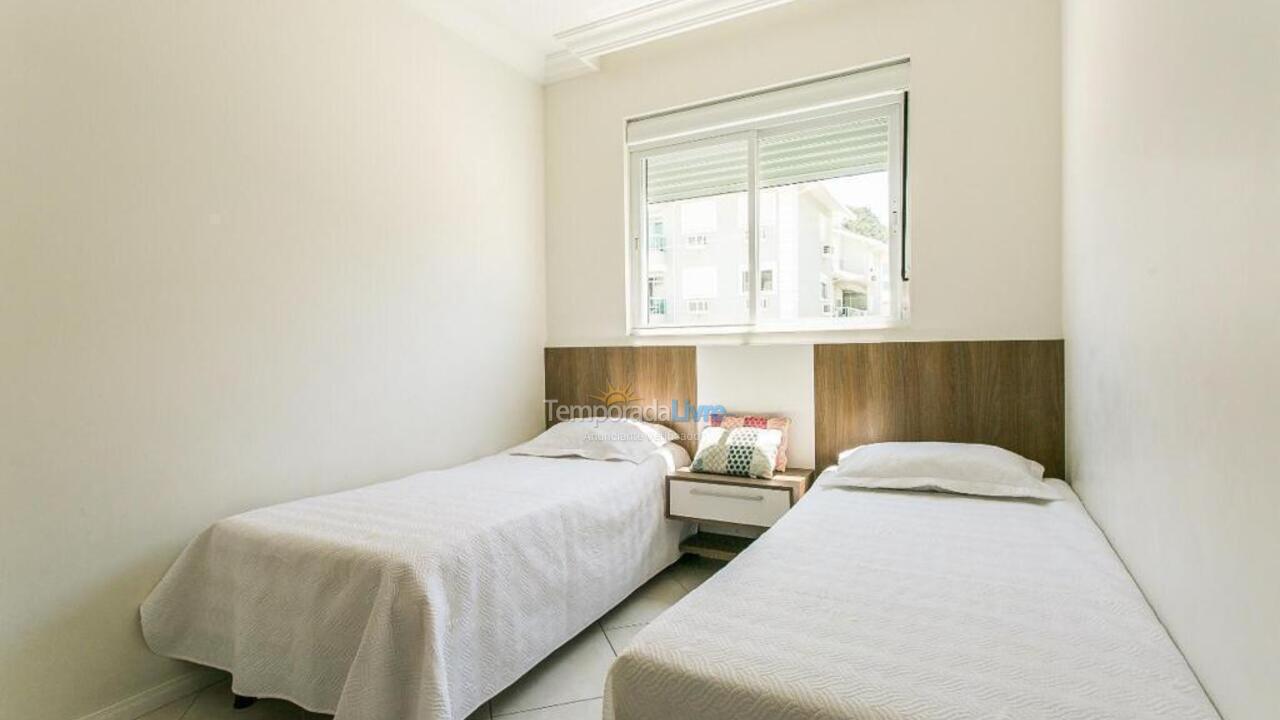 Apartamento para aluguel de temporada em Florianopolis (Praia dos Ingleses)