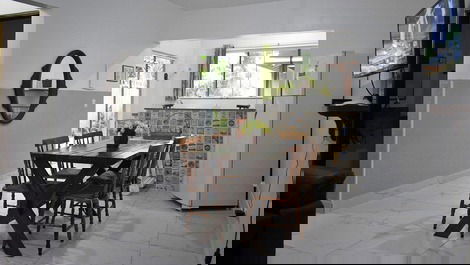 Chalet con aire acondicionado y WI-FI, a 80 metros del mar.