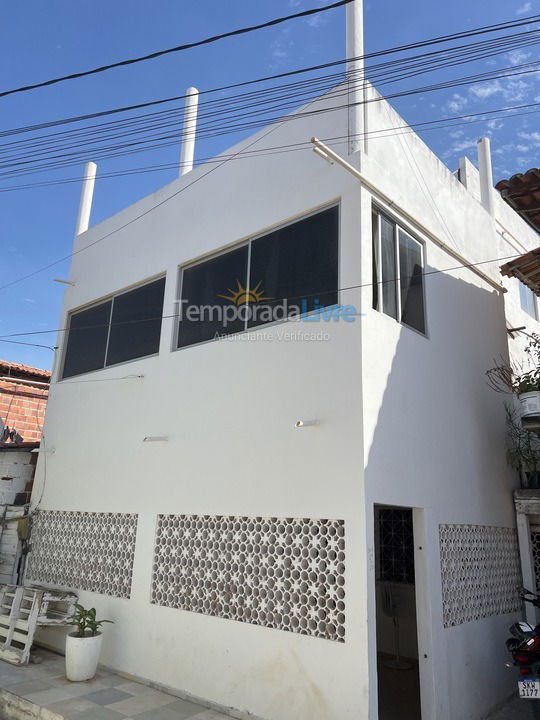 Casa para aluguel de temporada em Aracati (Canoa Quebrada 40 Mts Broadway)